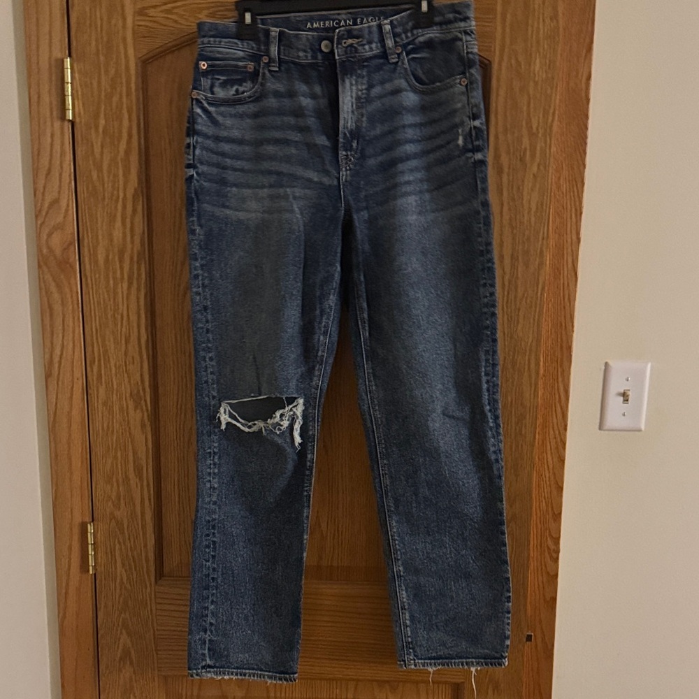 American Eagle Distressed Super High Rise Straight Jeans